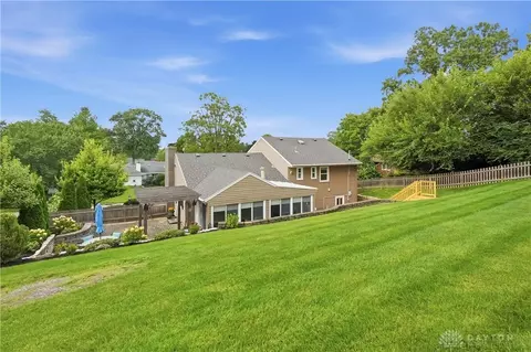 Exterior - 4222 Lotz Rd, Kettering, OH 45429 photo 11 of 15