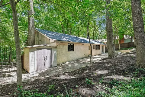 Exterior - 2357 Willowgrove Ave, Kettering, OH 45409 photo 5 of 8