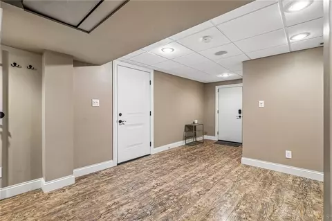 Entry Way - 2357 Willowgrove Ave, Kettering, OH 45409 photo 2 of 4
