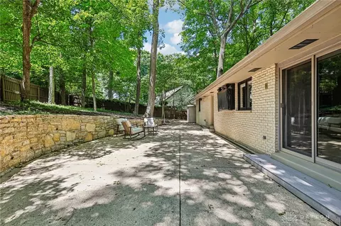 Exterior - 2357 Willowgrove Ave, Kettering, OH 45409 photo 6 of 8