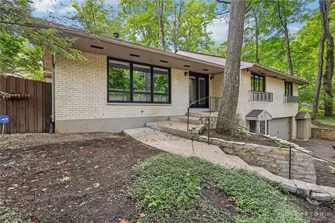 2357 Willowgrove Ave, Kettering, OH 45409