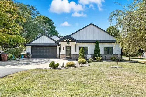 137 S Waynesville Rd, Oregonia, OH 45054