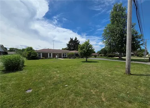 3635 Kemp Rd, Dayton, OH 45431