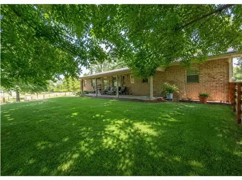 2593 Lantz Rd, Dayton, OH 45434