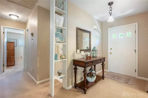 Entry Way - 639 Brookfield Rd, Kettering, OH 45429 photo 1 of 1