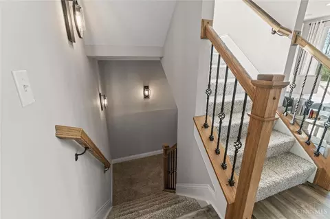 Entry Way - 2425 Middleboro Rd, Clarksville, OH 45113 photo 7 of 17