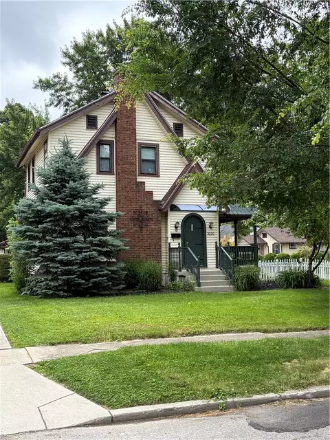 3020 Kenmore Ave, Dayton, OH 45420