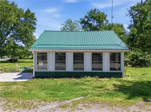 4896 N State Route 72, Sabina, OH 45169