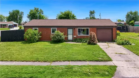 257 Crosswell Ave, Brookville, OH 45309