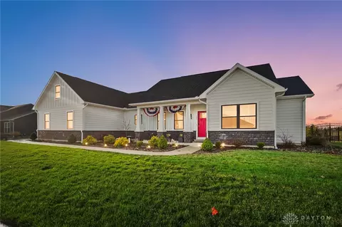 200 E Woodside Dr, Arcanum, OH 45304
