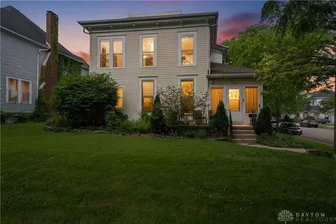 101 Court St, Wapakoneta, OH 45895