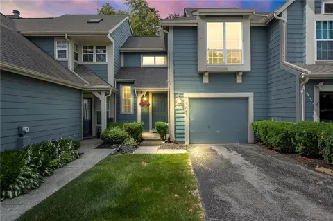 9651 Whalers Wharf, Washington Township, OH 45458