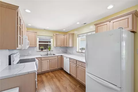 3753 Glaser Dr, Kettering, OH 45429 photo 7