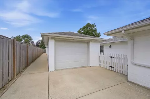 3753 Glaser Dr, Kettering, OH 45429 photo 27