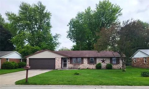 457 Medallion Dr, Greenville, OH 45331