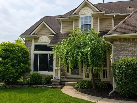 3243 Spillway Ct, Bellbrook, OH 45305