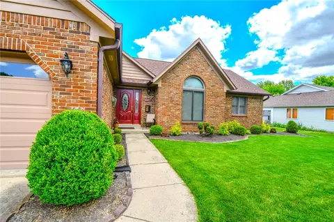 1337 Maplecrest Dr, Troy, OH 45373 photo 8