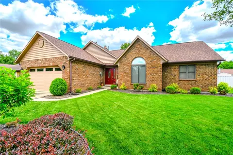 1337 Maplecrest Dr, Troy, OH 45373 photo 7