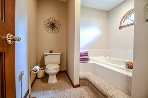 1337 Maplecrest Dr, Troy, OH 45373 photo 31