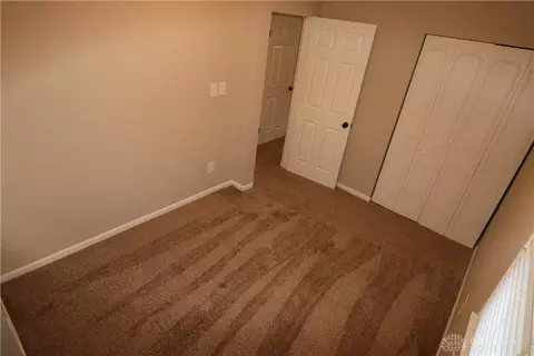 Bedroom - 2750 Winton Dr, Kettering, OH 45419 photo 1 of 2