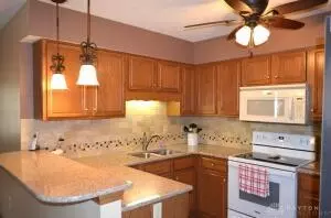 Kitchen - 858 Trent Close, Springfield, OH 45503 photo 1 of 2
