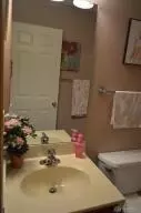 Bath - 858 Trent Close, Springfield, OH 45503 photo 3 of 3