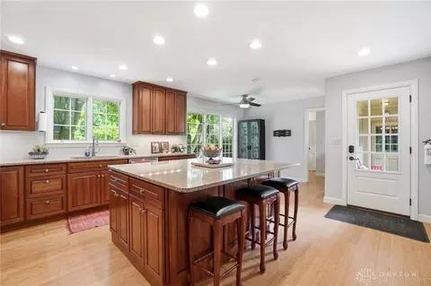 Kitchen - 772 W Plantation Ln, Kettering, OH 45419 photo 6 of 6