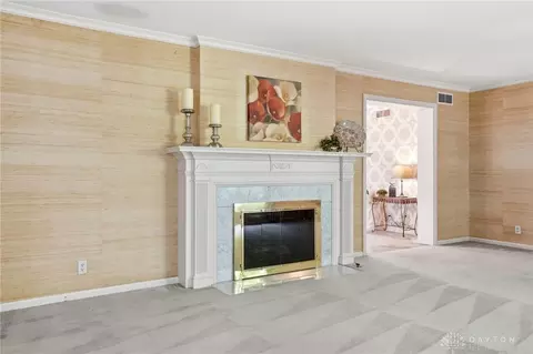 Living - 772 W Plantation Ln, Kettering, OH 45419 photo 2 of 10