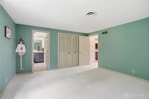 Bedroom - 772 W Plantation Ln, Kettering, OH 45419 photo 6 of 13