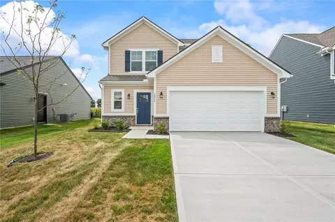 1554 Chickasaw Way, Piqua, OH 45356