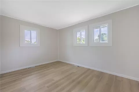 Bedroom - 2957 Purdue Dr, Kettering, OH 45420 photo 1 of 4