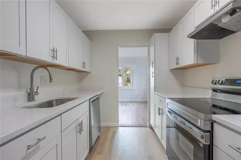 Kitchen - 2957 Purdue Dr, Kettering, OH 45420 photo 3 of 3