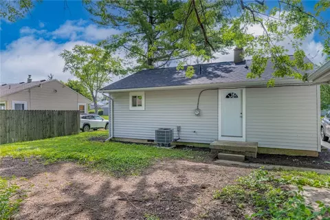 Exterior - 2957 Purdue Dr, Kettering, OH 45420 photo 4 of 4