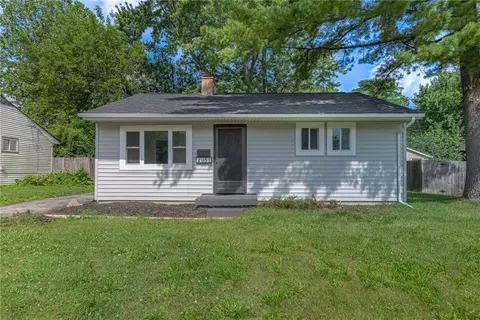 2957 Purdue Dr, Kettering, OH 45420