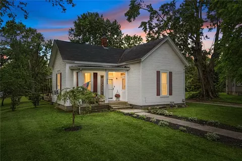 512 W Locust St, Wilmington, OH 45177