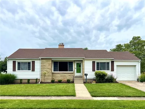 1303 Croydon Rd, Troy, OH 45373