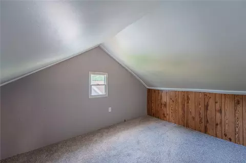 Bedroom - 151 4th Ave, Springfield, OH 45505 photo 4 of 4