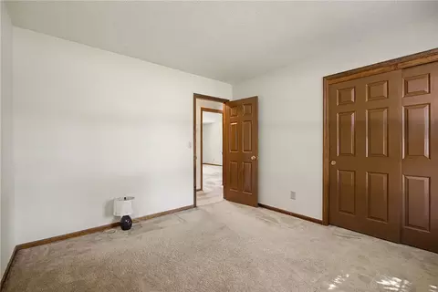 Bedroom - 9909 Sheehan Rd, Centerville, OH 45458 photo 2 of 6