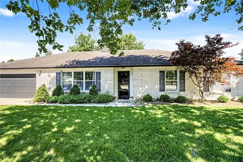9909 Sheehan Rd, Centerville, OH 45458