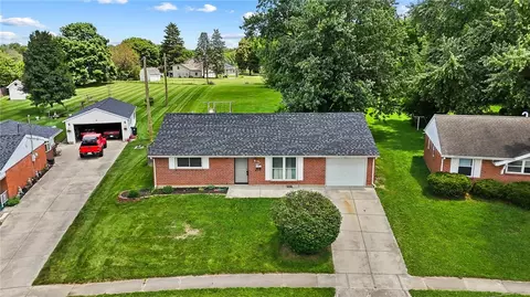 1283 Arlington Dr, Xenia, OH 45385