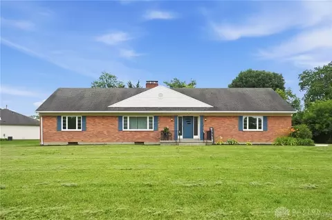 4176 Roman Dr, Dayton, OH 45415