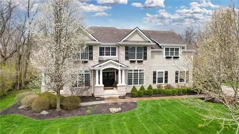 1784 Grand Cypress Blvd, Waynesville, OH 45068