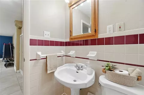 Bath - 3640 Tiffany Dr, Kettering, OH 45420 photo 5 of 5