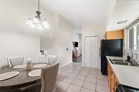 Dining - 3640 Tiffany Dr, Kettering, OH 45420 photo 2 of 2