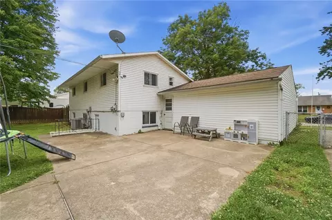 Exterior - 3640 Tiffany Dr, Kettering, OH 45420 photo 4 of 12