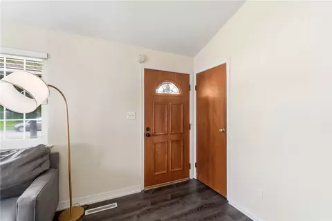 Entry Way - 3640 Tiffany Dr, Kettering, OH 45420 photo 1 of 4