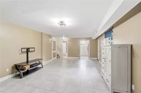 Living - 3640 Tiffany Dr, Kettering, OH 45420 photo 3 of 3
