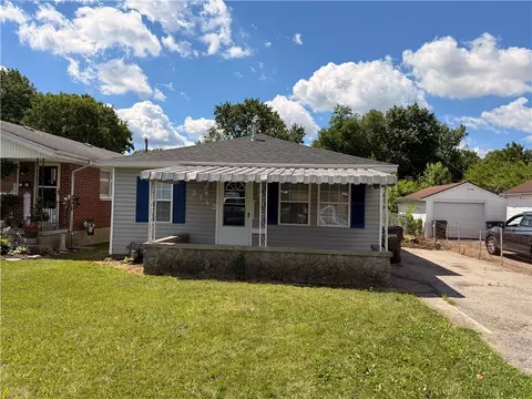 2142 Gipsy Dr, Dayton, OH 45414