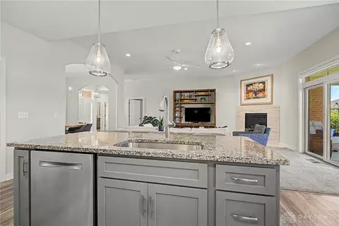 Kitchen - 884 Saint Simons Ln, Centerville, OH 45458 photo 6 of 7