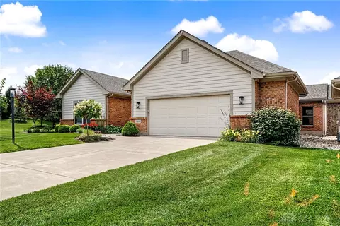 Exterior - 884 Saint Simons Ln, Centerville, OH 45458 photo 12 of 13